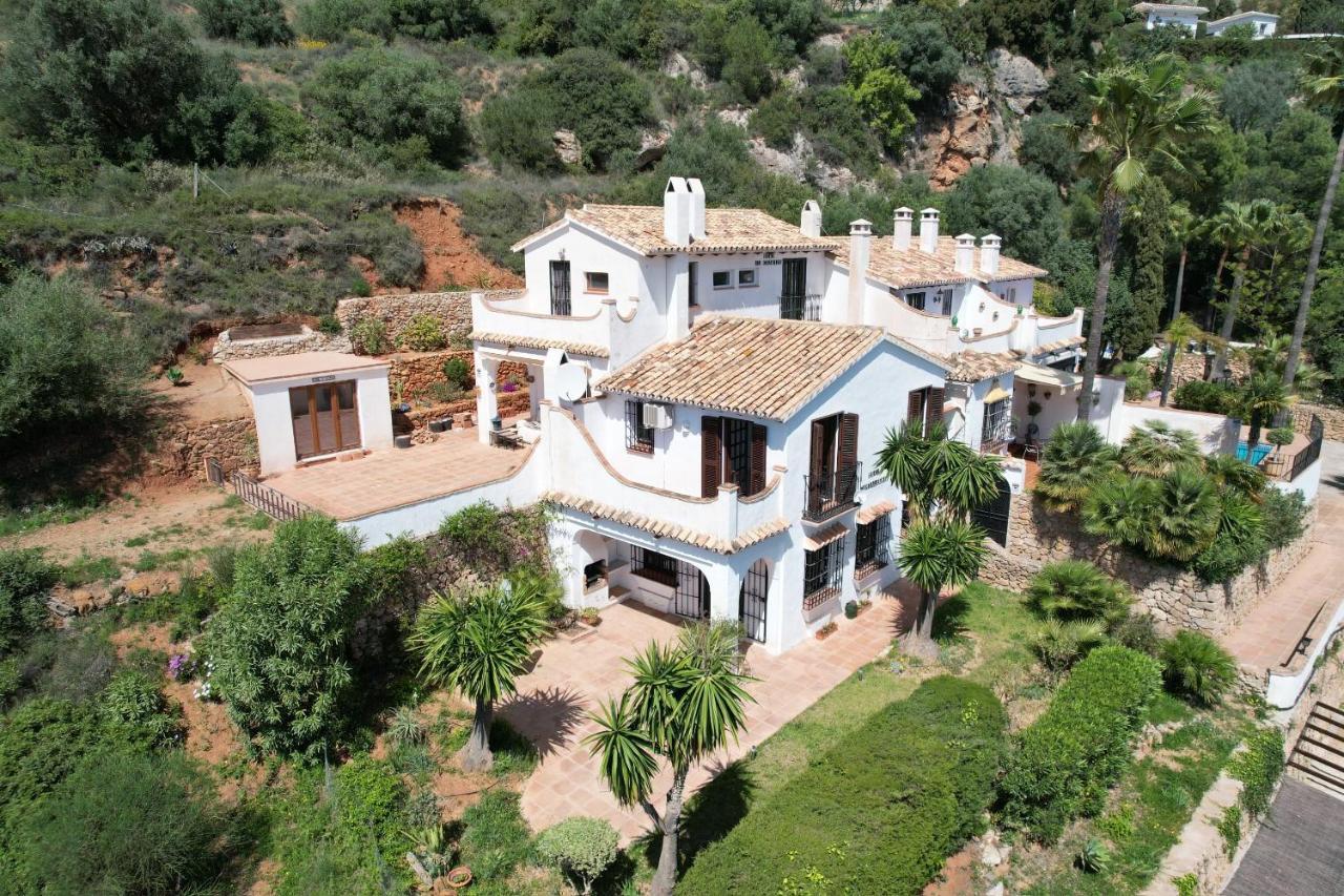 Villa Terraced House In The Mountains With Fantastic View à Málaga Extérieur photo